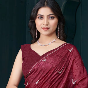 Designer indien belle crêpe de soie pure et douce avec travail de diamant fantaisie, mariage de style traditionnel de haute qualité pour femmes - Product Image 1