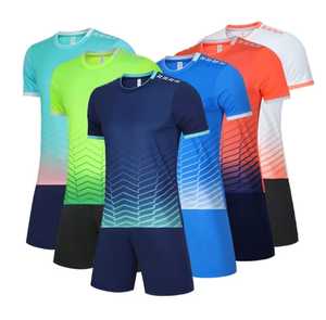 ชุดยูนิฟอร์มฟุตบอลเยาวชนเสื้อทีมและชุดกีฬาสำหรับใส่เล่นฟุตบอลดีไซน์ตามสั่ง - Product Image 2