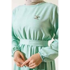 Vestido de lino en capas con cinturón Mint - Product Image 3