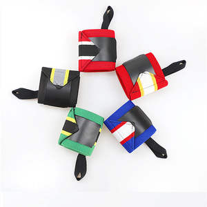 Oferta Especial: Muñequeras Deportivas Aisladas de Neopreno Personalizadas con Cierre Magnético para Levantamiento de Pesas - Product Image 5