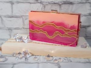 Pochette en résine écologique faite à la main, lien personnalisé, sac à main unique de créateur, luxe, haute qualité, meilleur prix, design décoratif - Product Image 3