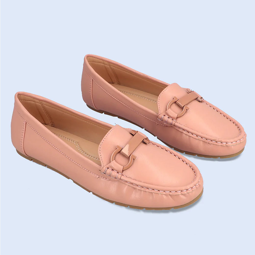 Women Moccasins Shoes Comfortable and Stylish Flats