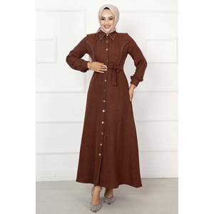 Vestido cuello camisa detalle perla marrón - Product Image 4