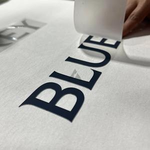 Dernier design, étiquette thermocollante en silicone carrée, découpée au laser, gaufrée en 3D, avec logo, pour T-shirts et vêtements, option en rouleau, couleur personnalisée - Product Image 5