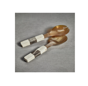 Ensemble de couverts élégants avec manche en corne et en résine, parfait pour les repas en famille et l'usage quotidien, vente en gros en provenance d'Inde - Product Image 1