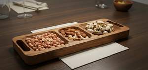 Bandeja de Servir Premium de Madera de Cerezo, Plato para Aperitivos de 3 Secciones con Asas, Rectangular, Dividido, para Frutos Secos y Bocadillos, Tabla Artesanal - Product Image 2