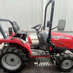 Tractor agrícola compacto Massey Ferguson 1204 4x4 para agricultura en Austria - Product Image 1
