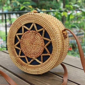 กระเป๋าหวายสานมือแบบดั้งเดิมน้ำหนักเบาและทนทาน - Product Image 1