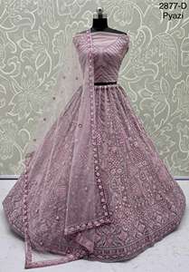 Red de ropa de boda de moda con bordado pesado Lehenga Choli Fabricante de India al precio más bajo - Product Image 6