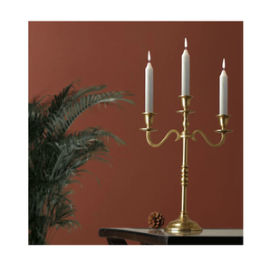 Juego de portavelas de metal artesanal con diseños intrincados, perfecto para mesa de comedor, sala de estar, dormitorio o decoración de exteriores. - Product Image 2