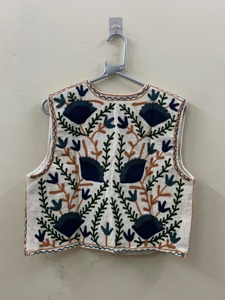 Floral Embroidered Cotton Vest V-Neck Prairie Chic Style Adult Women'<b>s</b> Spring Wear Handmade Design - Product Image 3