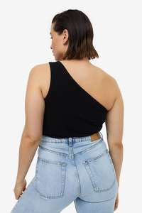 Camiseta sin mangas con estampado digital personalizado | Top activo transpirable para mujer para entrenamiento y comodidad diaria - Product Image 6