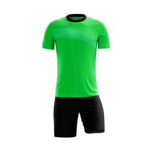 Ensemble de maillot de football pour hommes sur mesure de haute qualité, col court, manches courtes, short de football en polyester, nom OEM disponible, adultes - Product Image 4