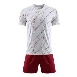 Conjunto de Uniforme de Fútbol Sublimado Personalizado al por Mayor 2026, Camiseta y Pantalones Cortos, Ropa Deportiva Cómoda y Transpirable para Venta en Línea - Product Image 1