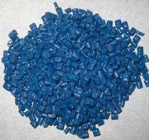 Gránulos de Polietileno HDPE, Plástico Versátil y Rentable para Artículos del Hogar - Product Image 3