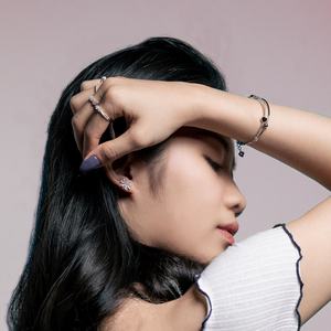 ODM OEM 925 <b>Sterling</b> <b>Silver</b> <b>Cuff</b> <b>Bracelet</b> for Women Platinum Plated Charm Chain Gift Party - Product Image 2