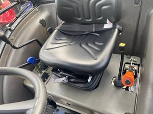Envío Gratis Nuevo Tractor Compacto 4x4 M404 TE de 40HP, Diésel 1.8L, Transmisión Sincronizada 8F+8R, Hidráulica de 38 L/min y Elevación de 1,280 kg - Product Image 5