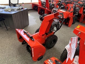 Sopladores de Nieve Ariens Platinum 30 SHO 2024 con Arranque Eléctrico y Motor Loncin para Uso en Construcción, Nuevos y Usados - Product Image 2
