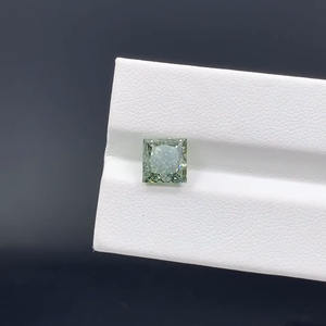 Bague de fiançailles en diamant de laboratoire de 1,01 ct, taille princesse, vert vif fantaisie, VS1, polie, certifiée IGI, directement d'Inde - Product Image 3