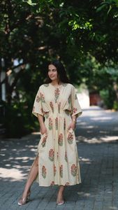 เดรสคาฟตันคอตตอนคุณภาพสูงน้ำหนักเบาลายดอกไม้สีล้วนพิมพ์ลายดิจิตัลชุดใส่ชายหาดและรีสอร์ท - Product Image 4