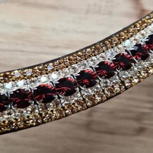 Banda para la frente de caballo Mega Bling de alta calidad, 5 filas de cristales Burdeos y dorados, banda para la frente de caballo de cuero en forma de onda en todos los tamaños personalizados - Product Image 4