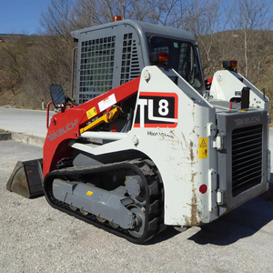 Takeuchi TL8 <b>Tracked</b> Loader Closed Cabin with Heating Air Conditioning Front Hydraulic Quick Coupler Loading Bucket 4 Ton 2024 - Product Image 6