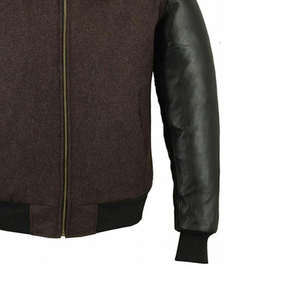 Veste de baseball universitaire pour hommes avec logo personnalisé, manches en cuir brodées, tissu en toile de laine - Product Image 5