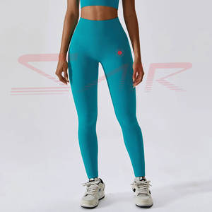 Leggings de sport décontractés sans couture pour femme, personnalisés, de haute qualité, avec effet froncé aux fesses, en tissu tricoté respirant, confortables, avec logo à la taille - Product Image 6