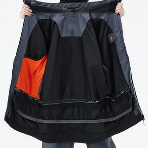 Chaqueta Cortavientos Impermeable con Capucha para Hombre, Cuello Alto de Doble Cara, Ajuste Holgado, Logotipo Frontal Personalizable, Servicio OEM - Product Image 6