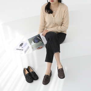 [JSHOE] Mocasines de Mujer Hechos a Mano con Borlas de Piel de Cordero Genuina, Tacón Bajo de 4 cm, Zapatos Casuales Cómodos para Caminar - Product Image 4