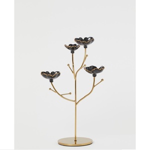 Vente en gros de présentoir à bijoux en bambou pour boucles d'oreilles, présentoir élégant pour bijoux de table - Product Image 2