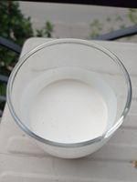 Latex centrifugé à faible teneur en amoniac 60% DRC, fournisseur NGOC CHAU, Hô-Chi-Minh, qualité standard pour la production de fil élastique