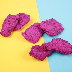 Deliciosas piezas de fruta de dragón rojo seco, aperitivos de frutas de pitaya de secado suave suministrados por los principales fabricantes de Vietnam - Product Image 3