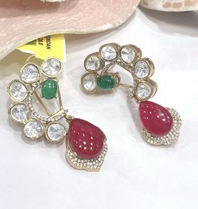 Pendientes de Moissanita con Diseño Moderno y Chapado en Oro de la Mejor Calidad, Colección para Bodas y Fiestas para Mujeres y Niñas - Product Image 5