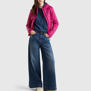 Dernier modèle de doudoune d'hiver pour femmes, respirante et très vendue, à capuche et chaude, avec fermeture éclair, grande taille, OEM disponible - Product Image 6