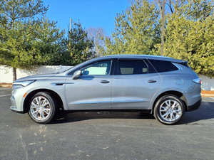 Buick Enclave Essence 2023 USADO EN EXCELENTES CONDICIONES - Product Image 2