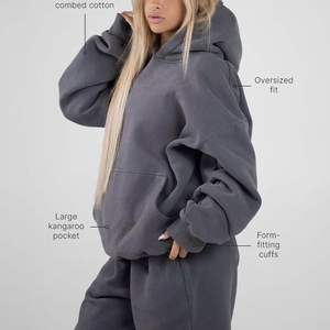 Ensembles de sweat à capuche et pantalon de sport unisexe surdimensionnés personnalisés de haute qualité ensembles de sport deux pièces avec votre logo personnalisés pour les femmes - Product Image 3