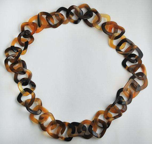 Collar Moderno y Ecológico de Primera Calidad Hecho a Mano con Cuerno de Búfalo de Forma Natural, Joyería al por Mayor Saniya - Product Image 2