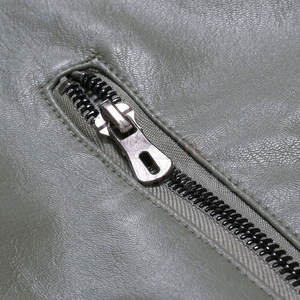 2024 nuevo estilo invierno High Street Slim Canvas chaquetas de cuero al por mayor hombres bajo MOQ hecho en Pakistán - Product Image 4