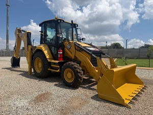 2020 Cat 428F2 Mini <b>Loader</b> 8001-10000 Hours Used <b>Backhoe</b> Front Rear <b>Loader</b> 10 Ton <b>Tractor</b> <b>Loader</b> Hydraulic Pump Gearbox Engine - Product Image 4