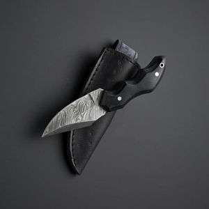 Cuchillo de Caza y Camping de Acero Inoxidable de Grado Industrial Hecho a Mano con Hoja de Punta Clip y Borde Dentado Personalizable OEM con 3 Años de Garantía - Product Image 4