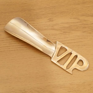 ฮอร์นรองเท้าวีไอพีระดับพรีเมี่ยมพร้อมการออกแบบตามหลักสรีรศาสตร์ขัดเงาเหมาะสำหรับรองรับรองเท้าโฮมออฟฟิศและของขวัญจากอินเดีย - Product Image 4