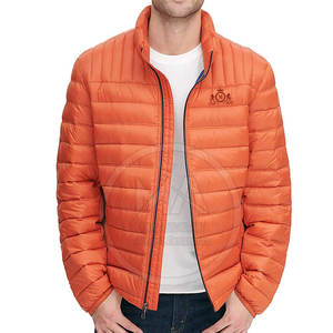 Chaqueta acolchada de poliéster 100% de alta calidad transpirable de secado rápido con cuello levantado para hombre para invierno precio razonable - Product Image 1