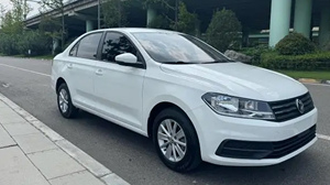 Livraison rapide pour voitures d'occasion Volkswagen à essence automatiques, très propres - Product Image 4