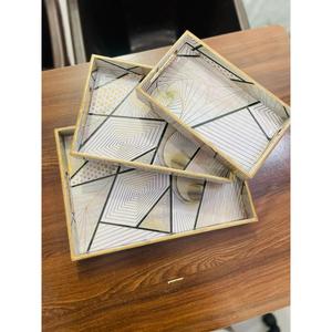 Juego de bandejas decorativas de madera para servir, precios baratos, bandeja de ducha de baño de bambú de estilo americano, bandeja de desayuno esmaltada para restaurante - Product Image 1