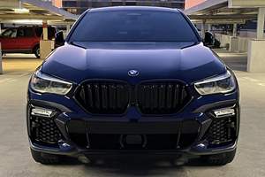 2021 X6 M50i xDrive V8 biturbo con paquete ejecutivo - Product Image 6
