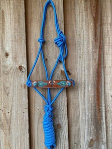 Cabestro de Cuero Ecuestre para Caballos de Primera Calidad, Duradero y Personalizable, Diseño Acolchado Hecho a Mano, para Caballos Islandeses - Product Image 2