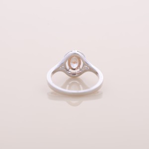 Anillo de compromiso con halo de diamantes amarillos ovalados de 3.44 ct cultivados en laboratorio, oro amarillo, blanco y rosa de 9K. - Product Image 3