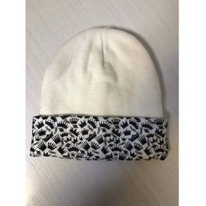 Bonnet tricoté personnalisé en gros 100% acrylique unisexe adulte logo personnalisé bouffant impression bonnets casquette pour hommes - Product Image 3