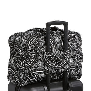 Sacs de voyage de sport personnalisés de haute qualité couleurs unies avec fermeture à glissière doublure en polyester portable prix bon marché d'usine - Product Image 3